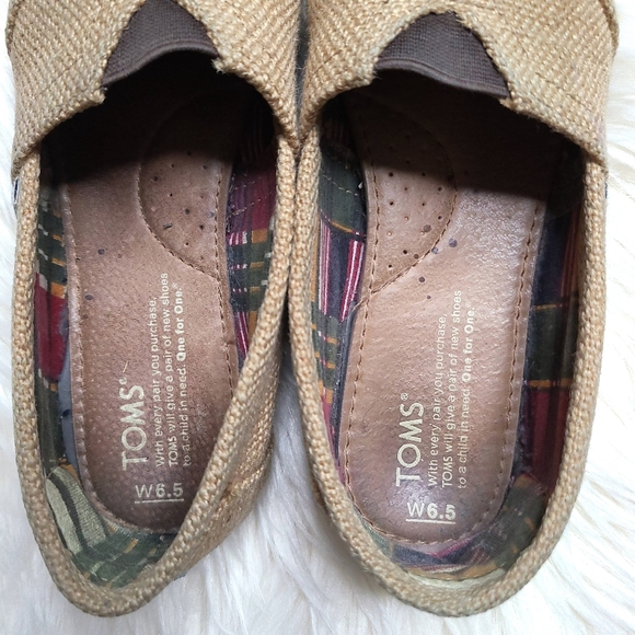 Toms | Canvas Slip On sz 6.5w - Picture 4 of 4